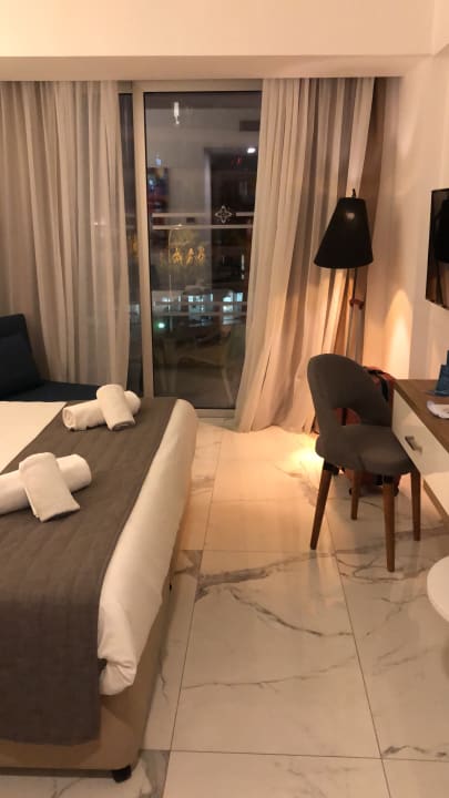 Zimmer The Blue Ivy Hotel & Suites