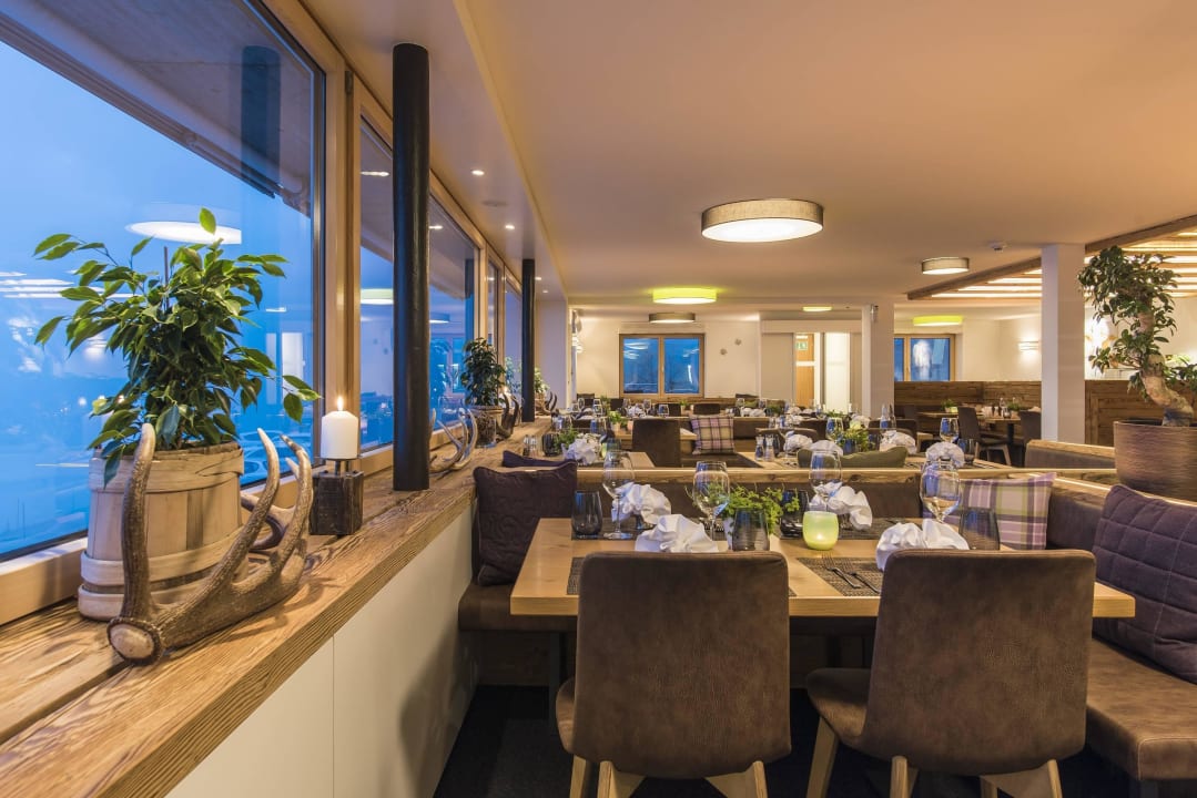 Panorama Restaurant Tgantieni Berghotel Tgantieni