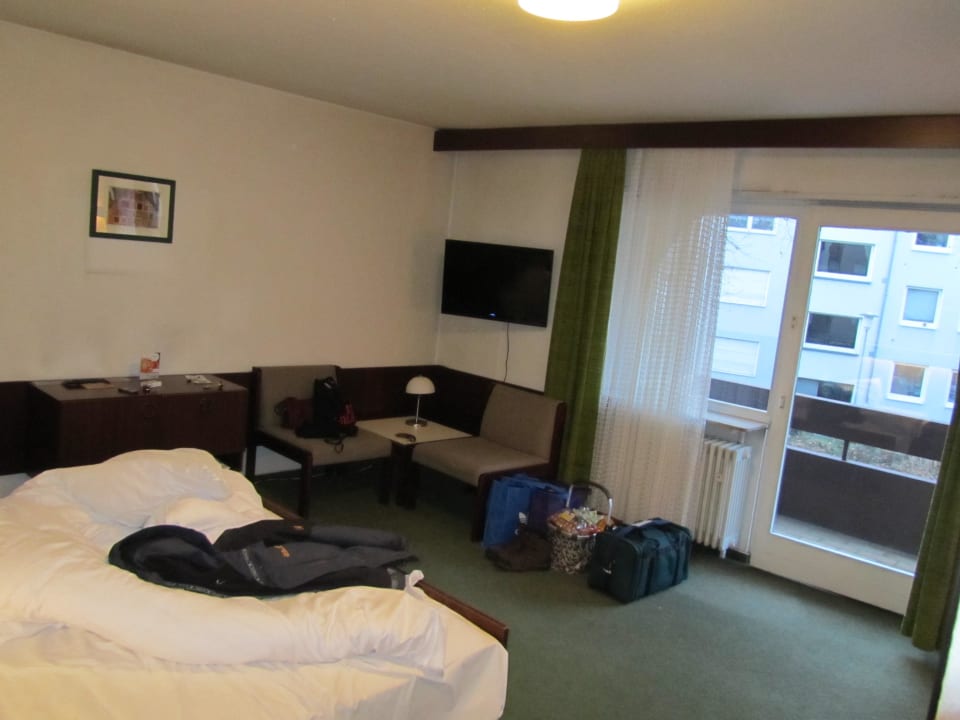 Großes Zimmer City Hotel Kaiserslautern