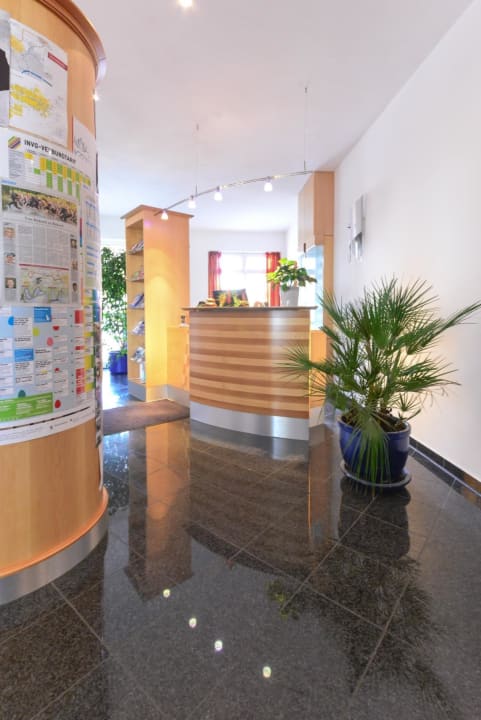 Rezeption Hotel Günter