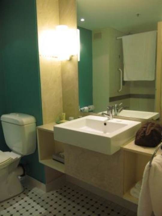 Bad: Waschtisch Stamford Grand Hotel