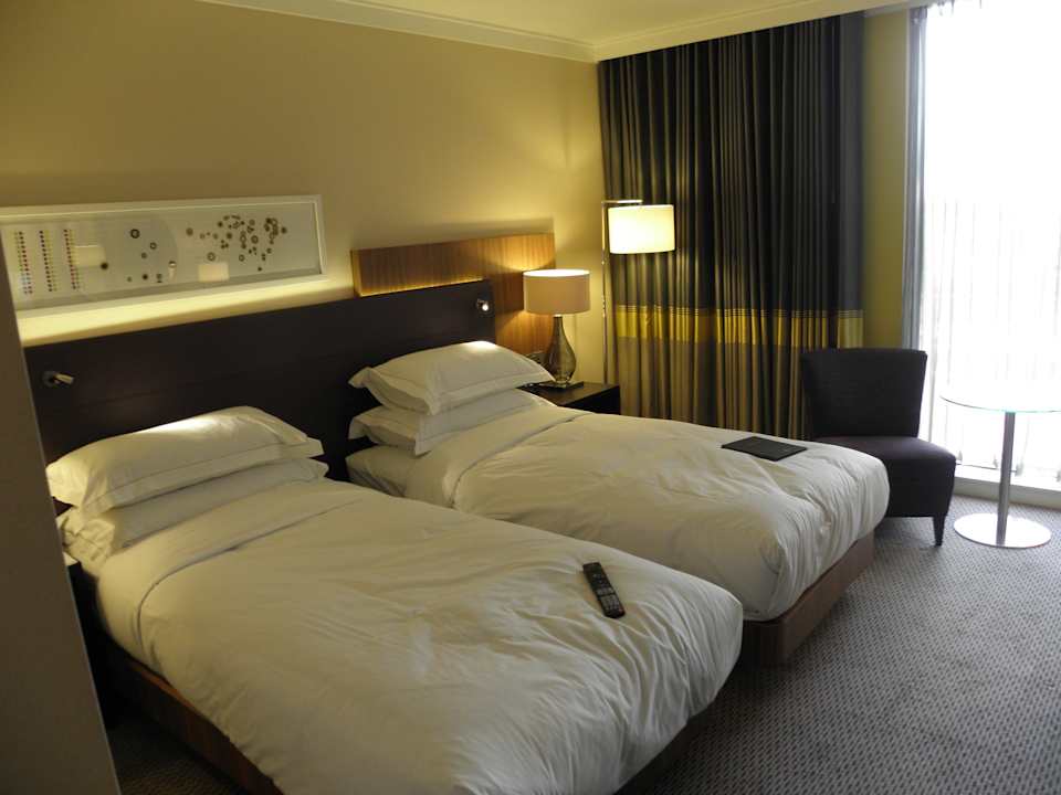 Twin's Room Hilton London Wembley