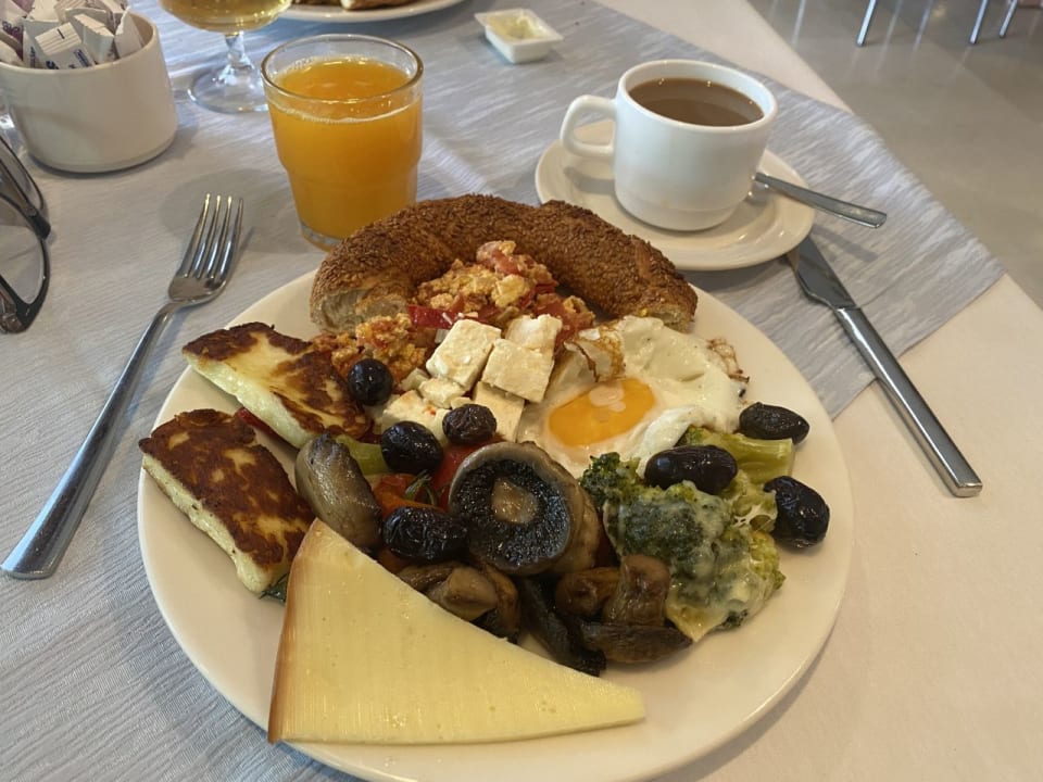 Gastro Sunis Evren Beach Resort Hotel & Spa