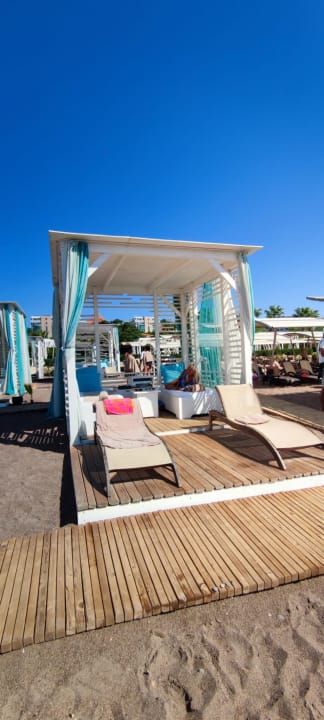 Strand Sherwood Exclusive Lara