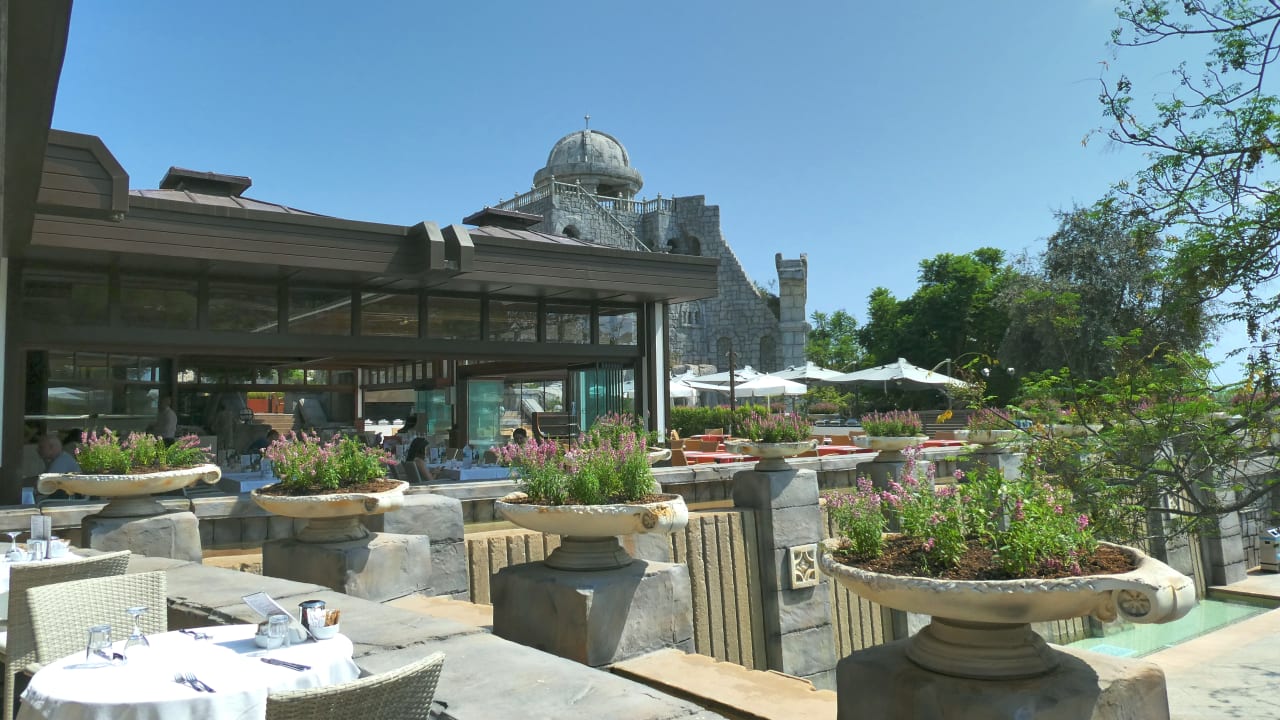 Gastro Xanadu Resort Hotel