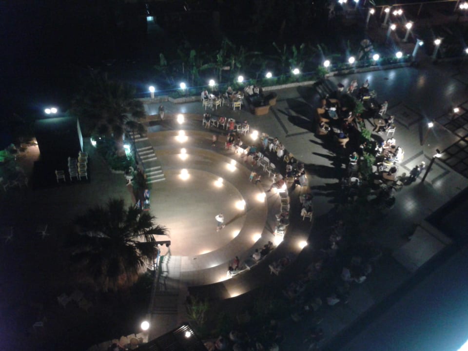 Vom Balkon am Abend Olympos Beach Hotel