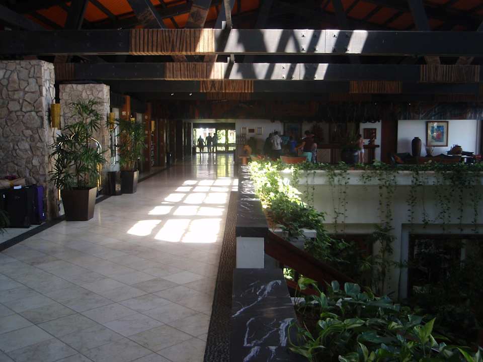 Eingangshalle und Lobby Warwick Fiji Hotel
