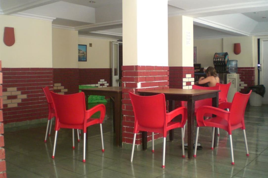 Snack und Poolbar Hotel Aslan City Kleopatra