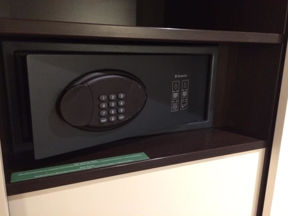 Sejf Holiday Inn Berlin Airport - Conference Centre