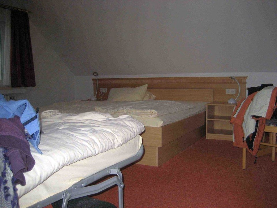 Doppelzimmer mit Aufbettung 1 Der schöne Asten - Resort Winterberg