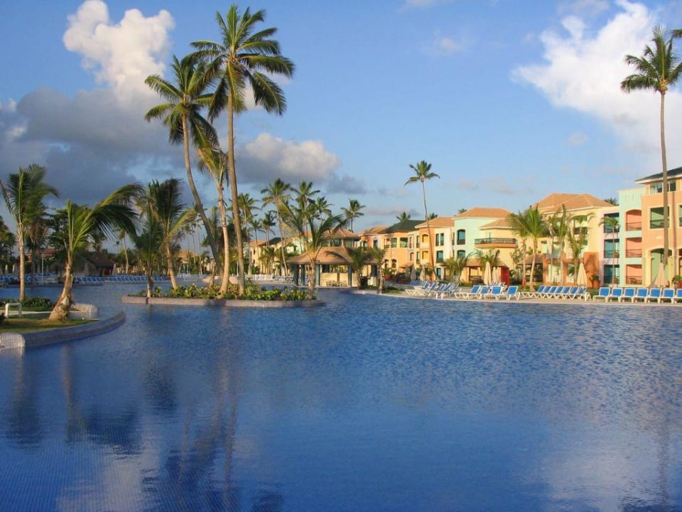 Pool Ocean Blue & Sand