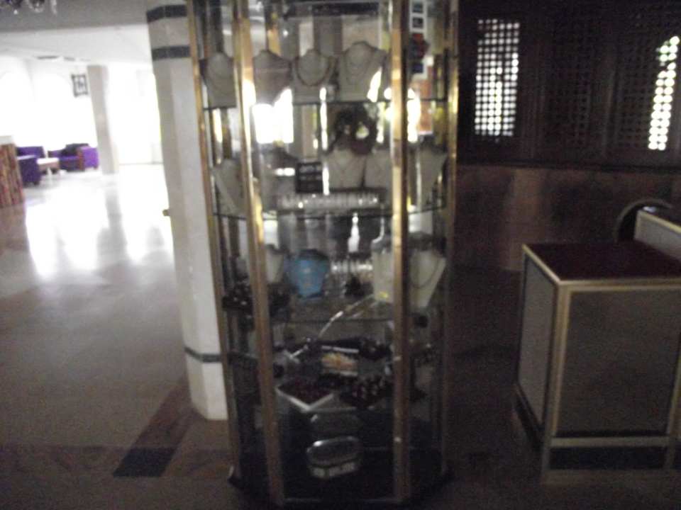 Schmuckstand Alassio Hotel and Thalasso