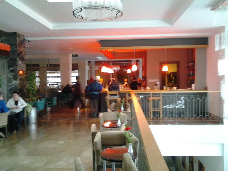 Gemütliche Hotellobby Port Side Resort Hotel