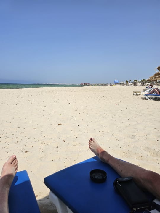 Strand Hotel Club Tropicana & Spa