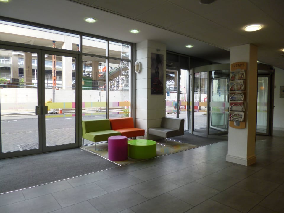 Eingangsbereich ibis Styles London Excel