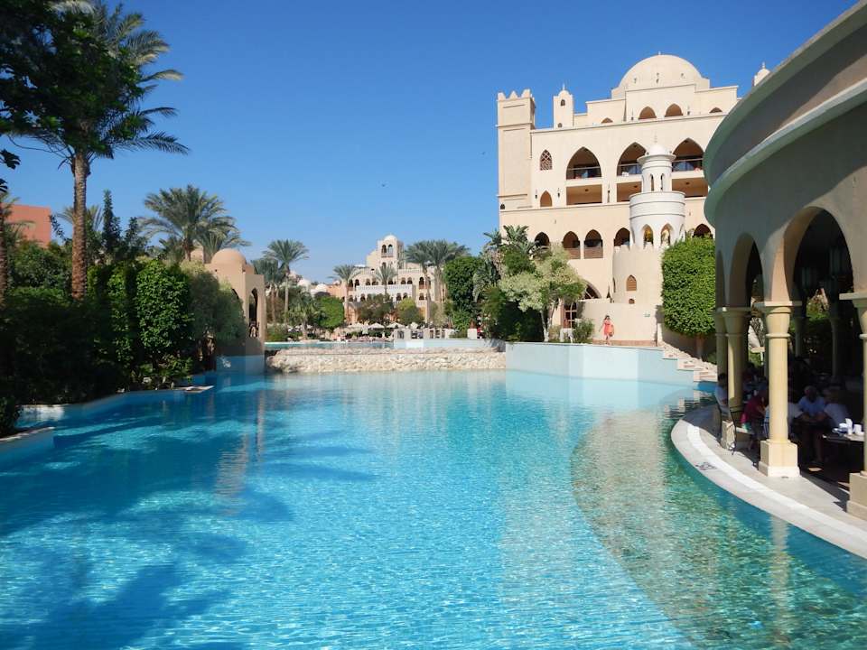 Pool am Dom Makadi Palace