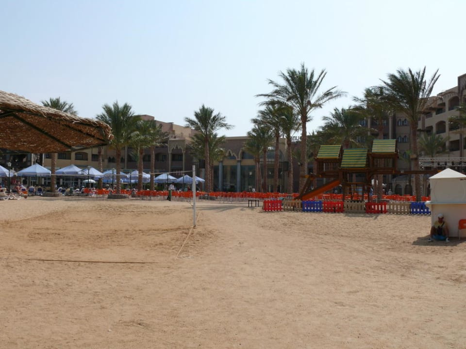 Boisko do siatkówki Sunny Days El Palacio Resort & Spa