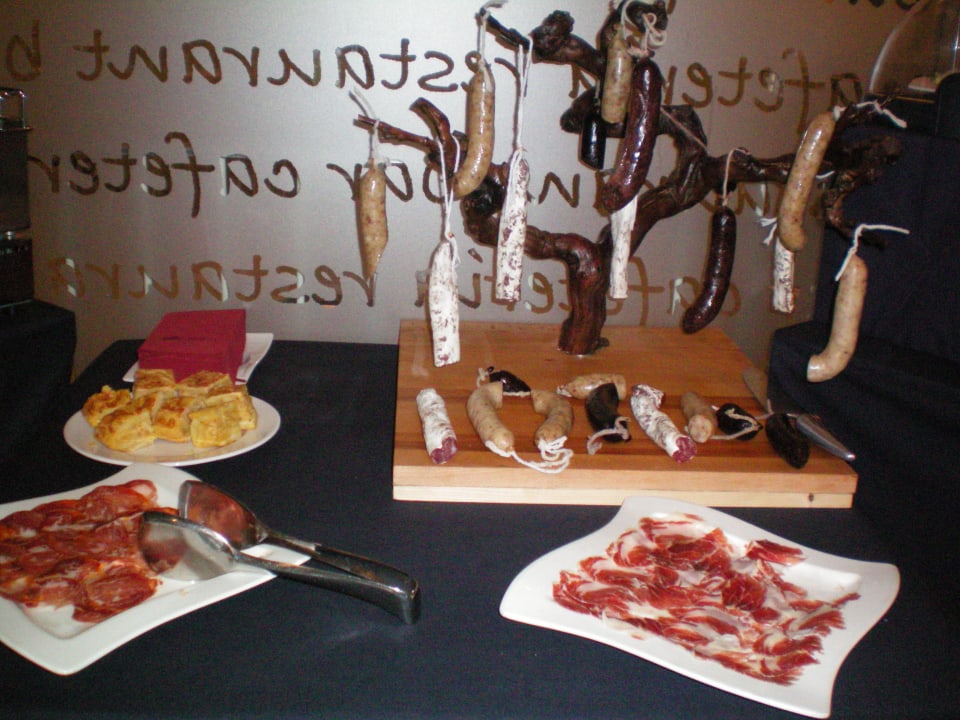 Die weiße Salami ist Spitze!!! Sercotel Amister Art Hotel Barcelona