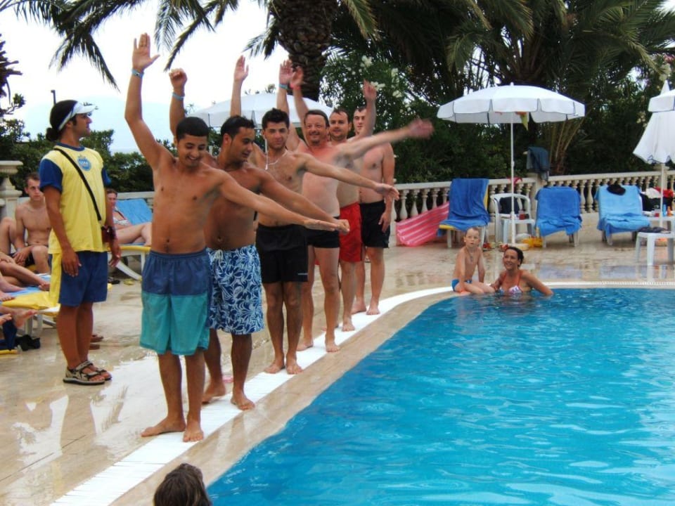 Probe fürs Wasserballett am Olympic-Day, Team International Labranda Alantur Resort