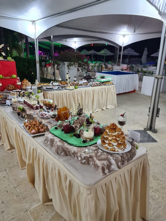 Gastro Viva Heavens by Wyndham - All Inclusive Resort