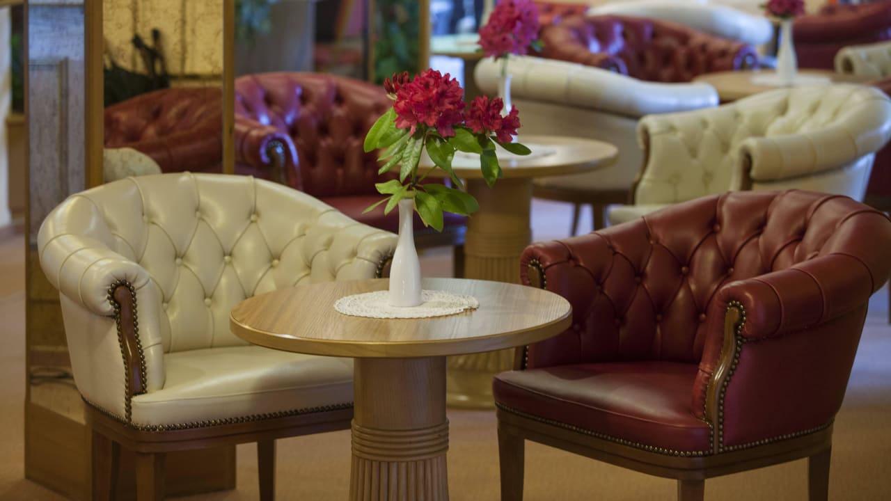 Lobby Hotel & Spa Cacciatori