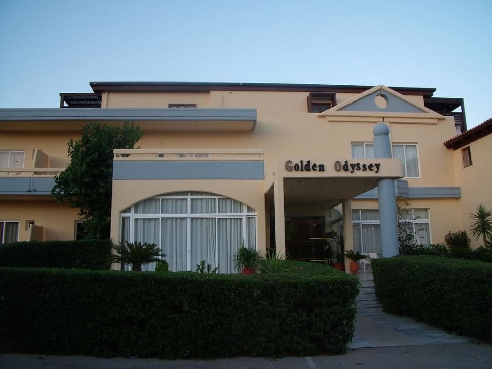 Hoteleingang Hotel Golden Odyssey