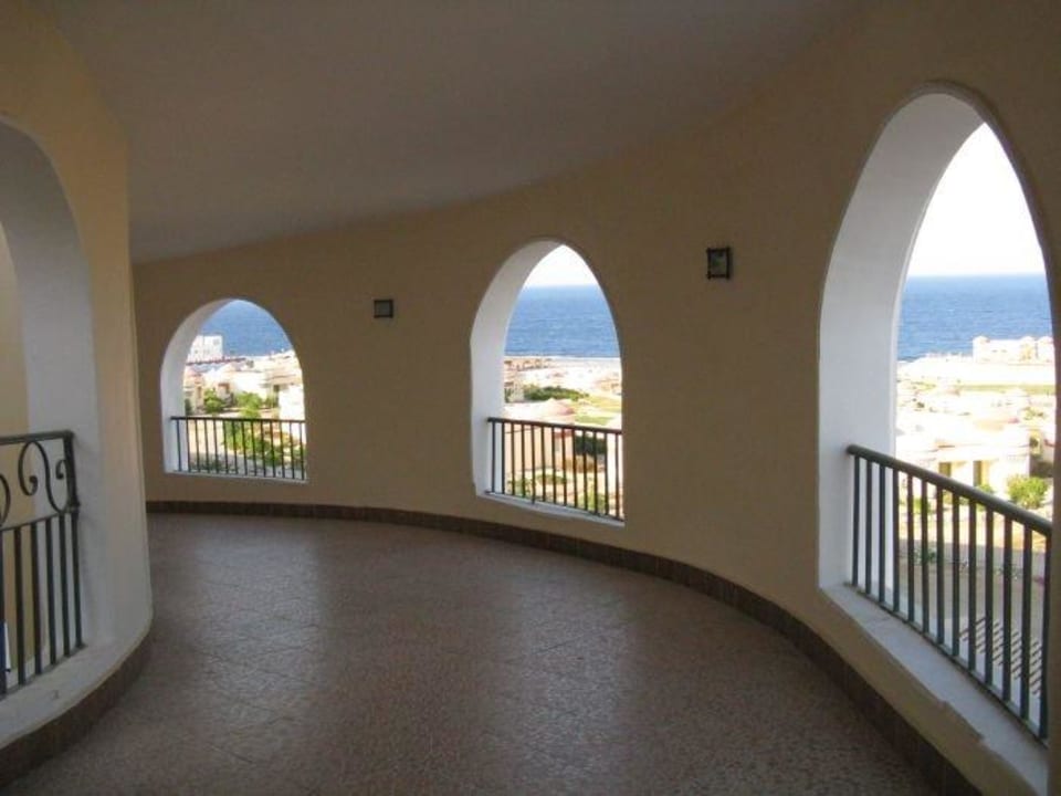 Laubengang im Haupthaus Siva Golden Bay Makadi
