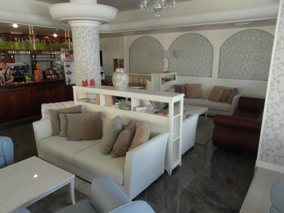 Die Lümmelecke im Wohnzimmerstyle Hotel Principe Caorle