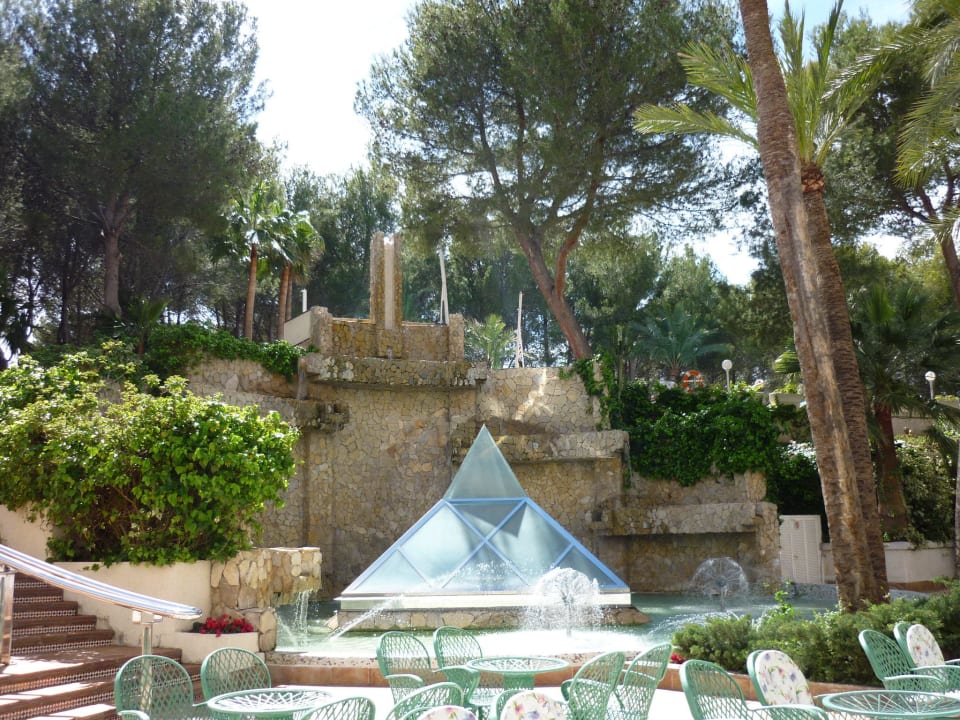 Hier kann man toll sitzen und etwas trinken allsun Hotel Bella Paguera