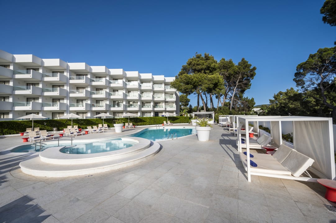 Außenansicht THB Naeco Ibiza