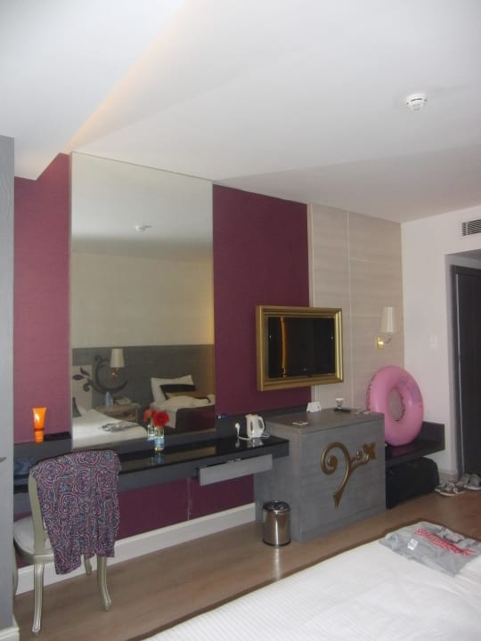 Geschmackvolle Einrichtung Kirman Belazur Resort & Spa