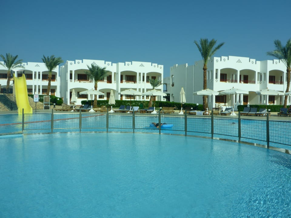 Pool Happy Life Village