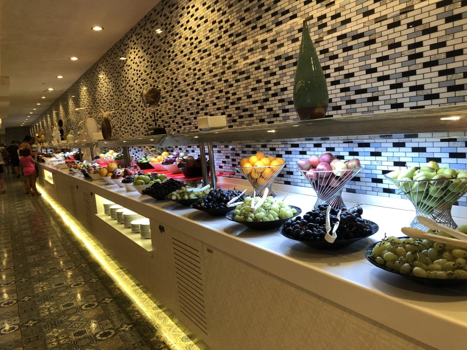 Gastro Royal Taj Mahal Hotel