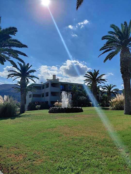 Gartenanlage allsun Hotel Malia Beach