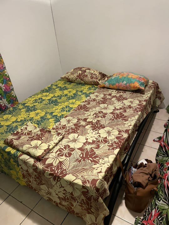 Zimmer Ravehei smile papeete punaauia