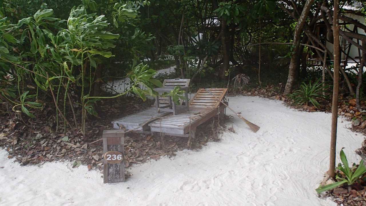 Leider nicht so schöne Ecken NH Collection Maldives Reethi Resort