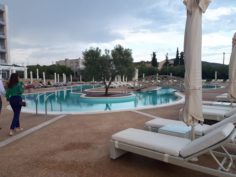 Pool Ikos Olivia