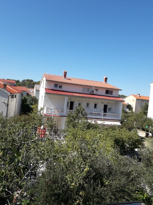 Außenansicht Ferienhaus Perkic 2 Wohnungen