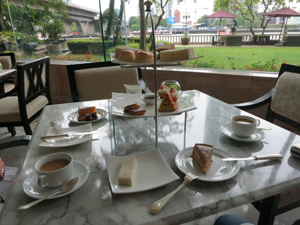 Teetime in der Riverside Lounge Shangri-La Hotel, Bangkok