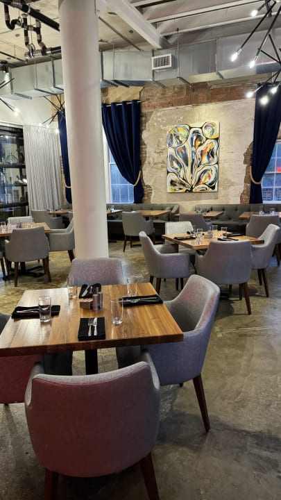 Gastro Canvas Hotel Dallas