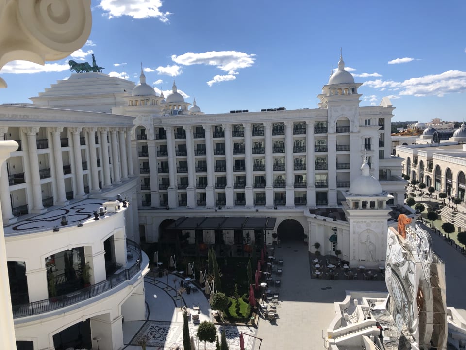Außenansicht The Land of Legends Kingdom Hotel