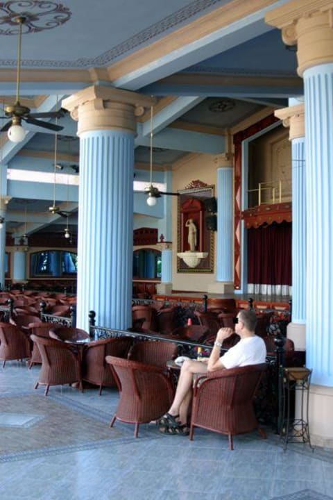 Theater Hotel Riu Negril