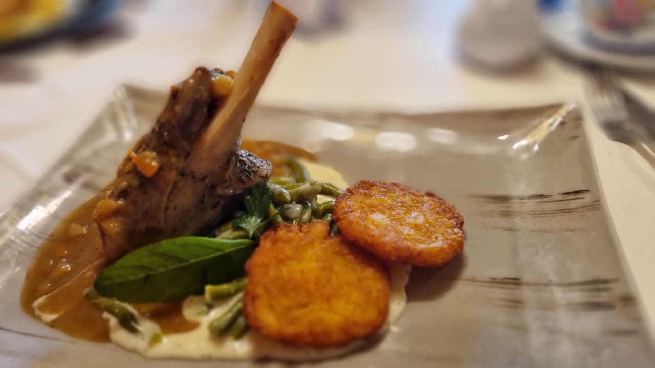 Gastro Hotel-Gasthof Goldenes Lamm