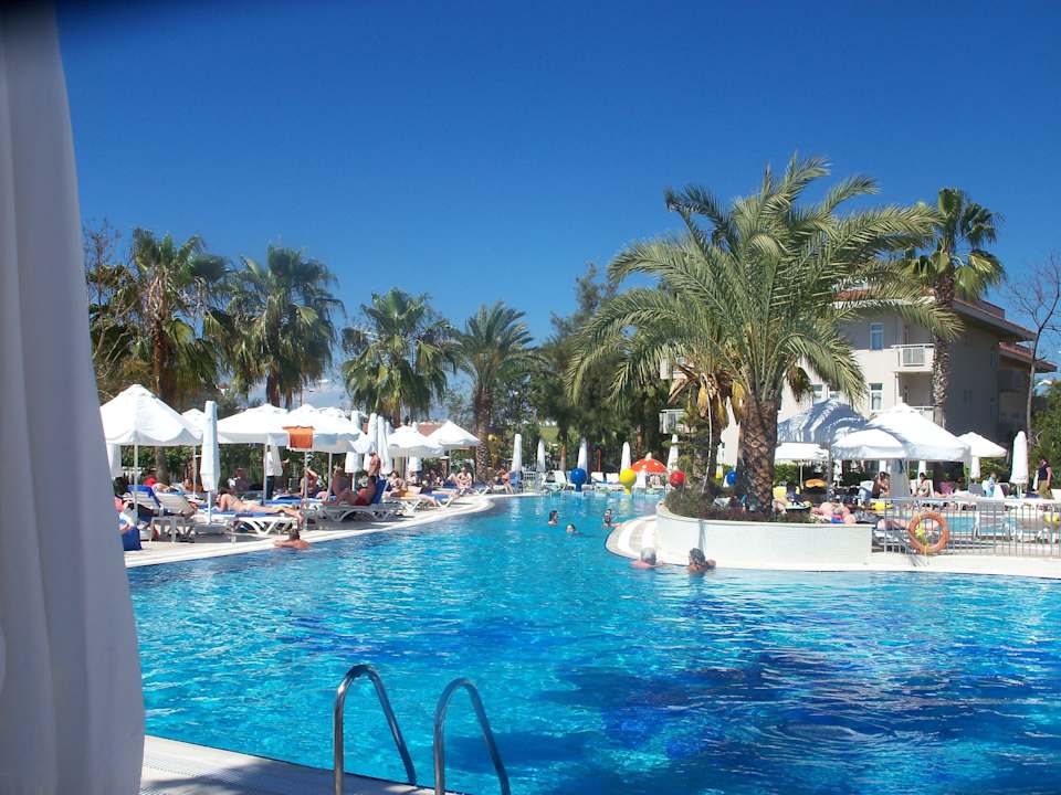 Unterer Pool Seaden Corolla Hotel