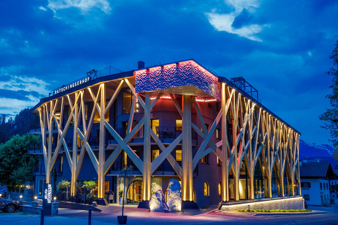 Außenansicht Hotel Ratschingserhof