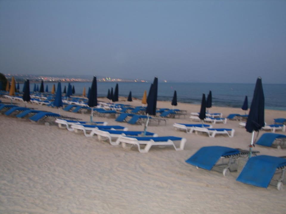 Вечер Asterias Beach