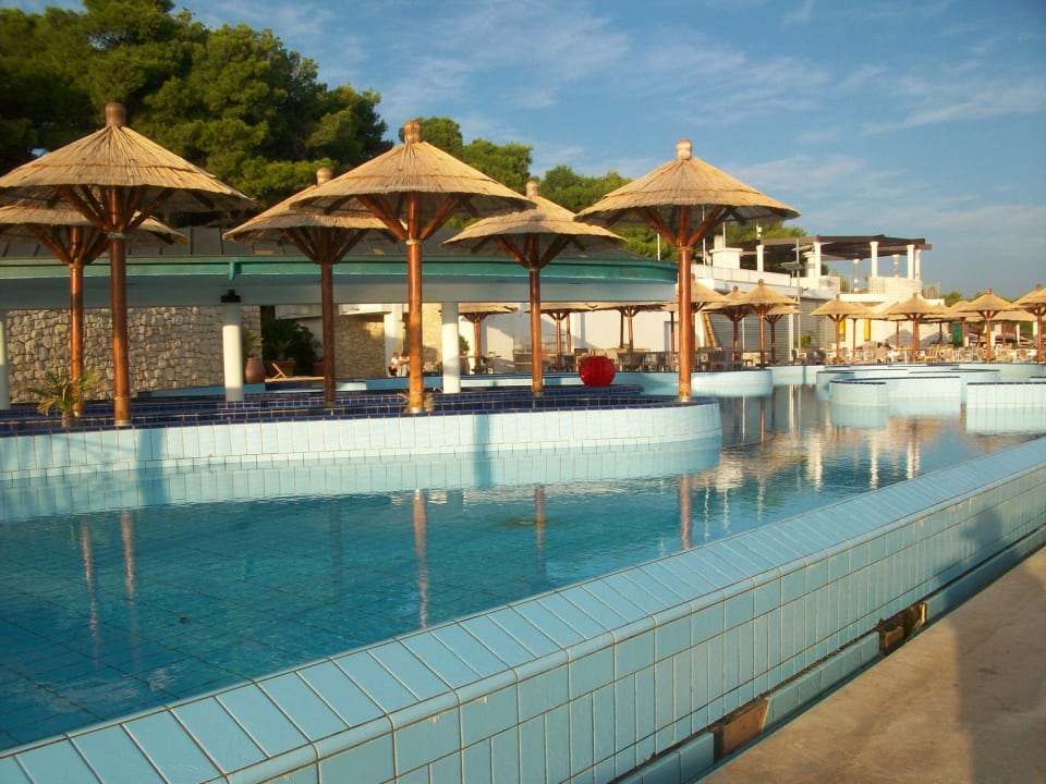 Ein anderer Pool Amadria Park Beach Hotel Niko