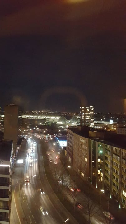 Ausblick aus der 11. Etage HYPERION Hotel Hamburg