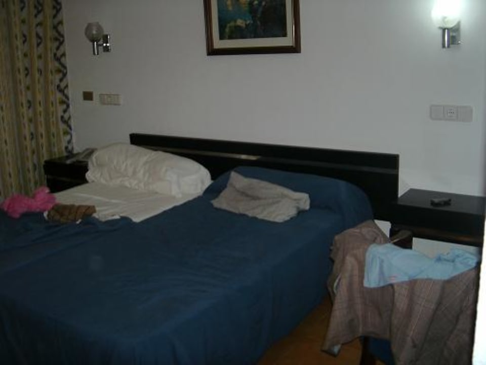 Schlafraum Hotel Kilimanjaro