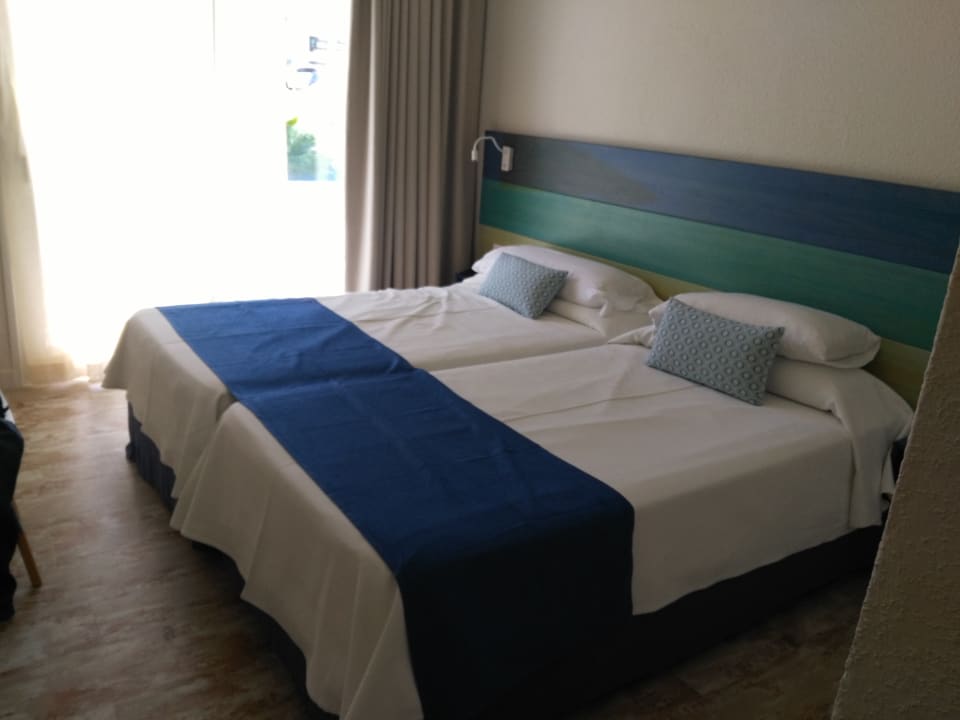 Zimmer HOVIMA La Pinta Beachfront Family Hotel